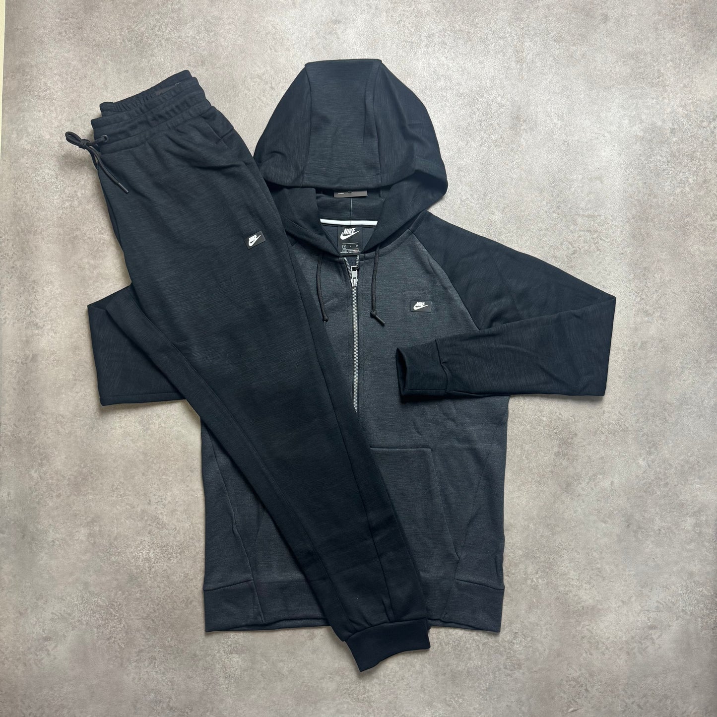 NIKE SPORTSWEAR FLEECE TRACKSUIT - BLACK