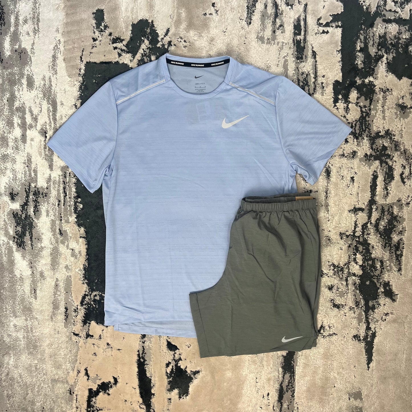 NIKE DRI FIT MILER 1.0 SET - LIGHT BLUE