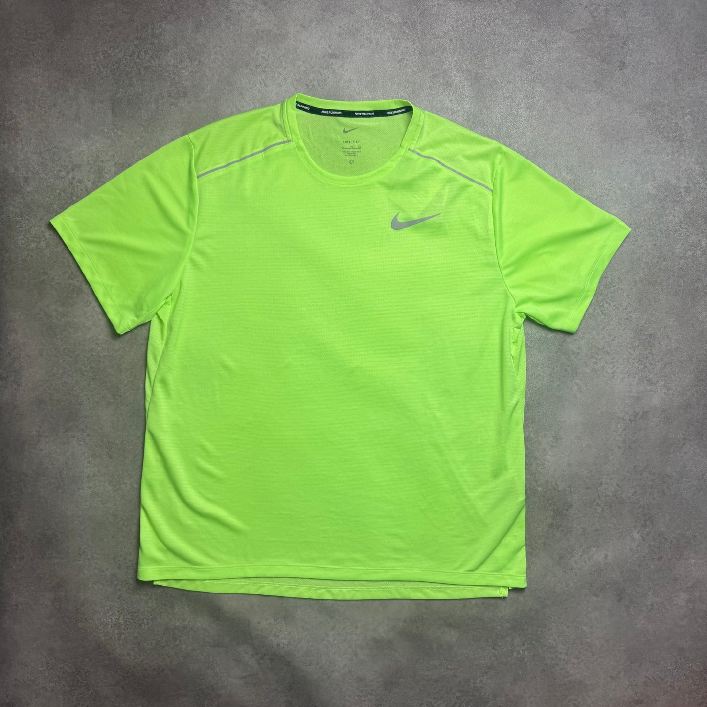 NIKE DRI FIT MILER 1.0 T SHIRT - GHOST GREEN
