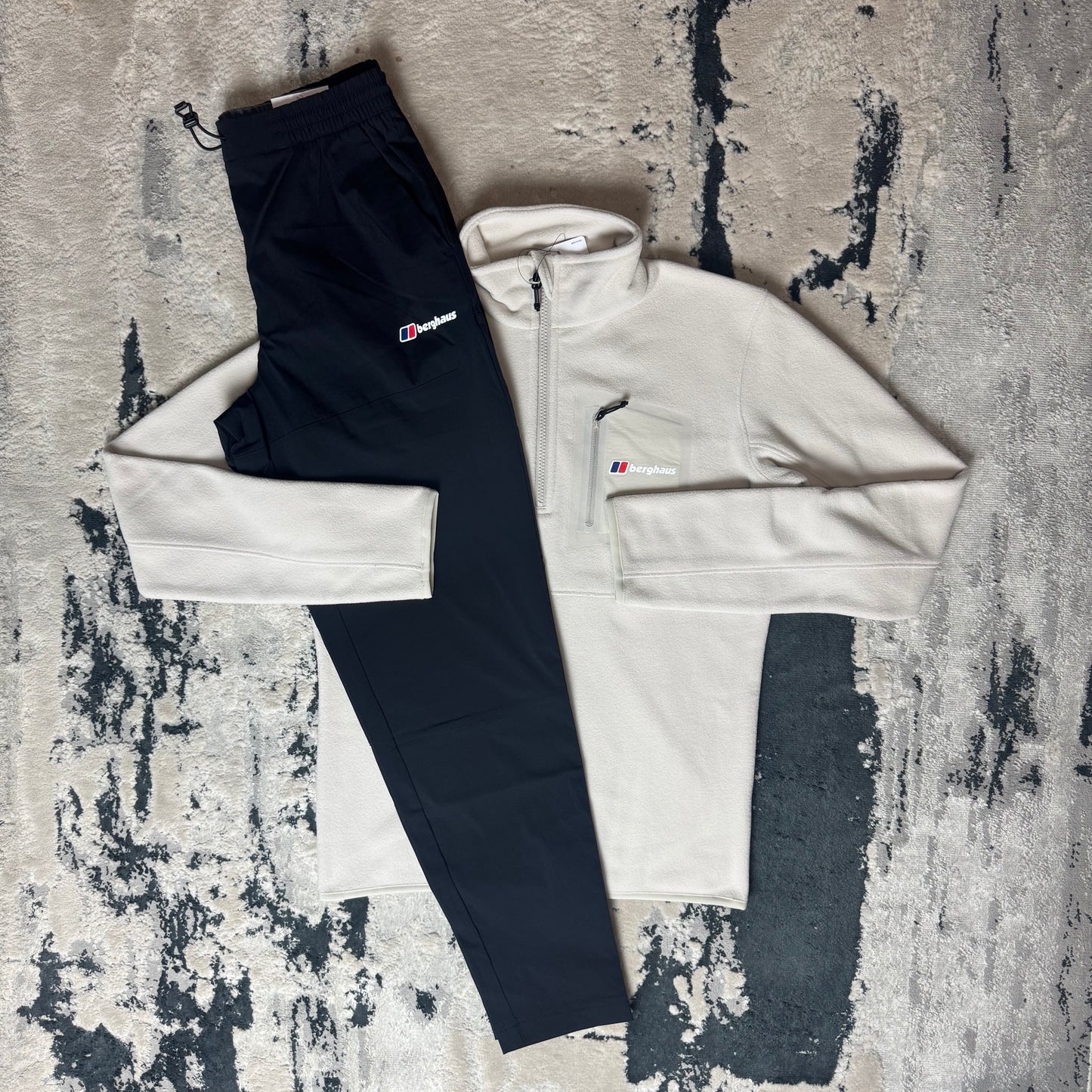 BERGHAUS 1/4 ZIP FLEECE TRACKSUIT - BEIGE / BLACK