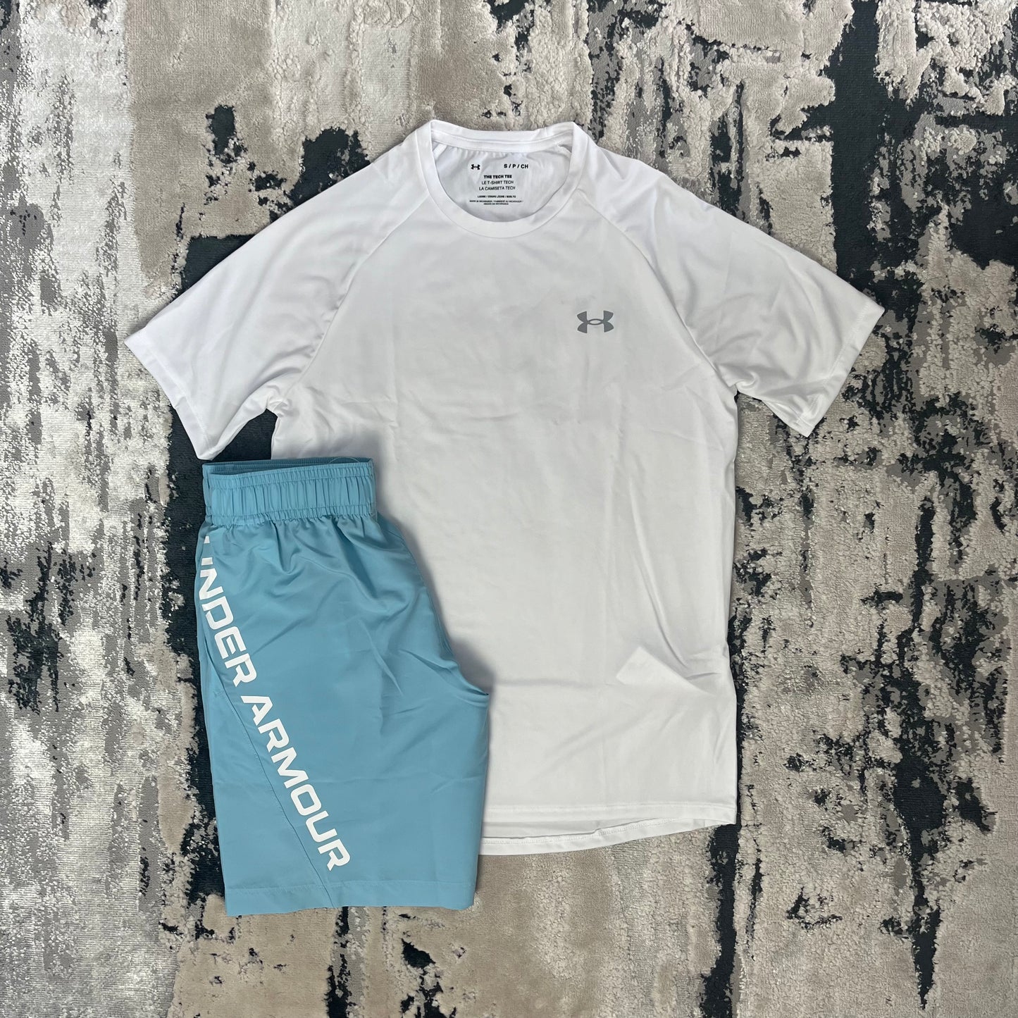 UNDER ARMOUR TECH SET - WHITE / LIGHT BLUE