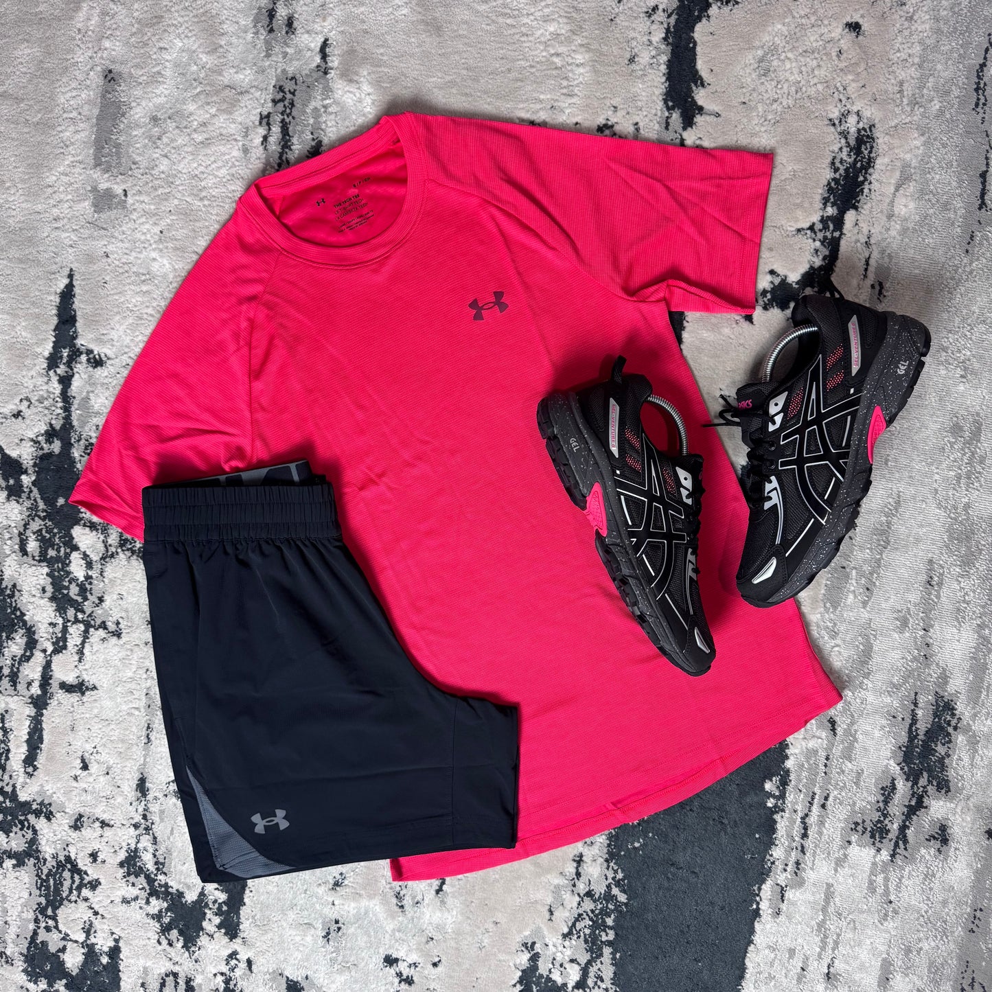 UNDER ARMOUR TECH SET - BRIGHT CRIMSON