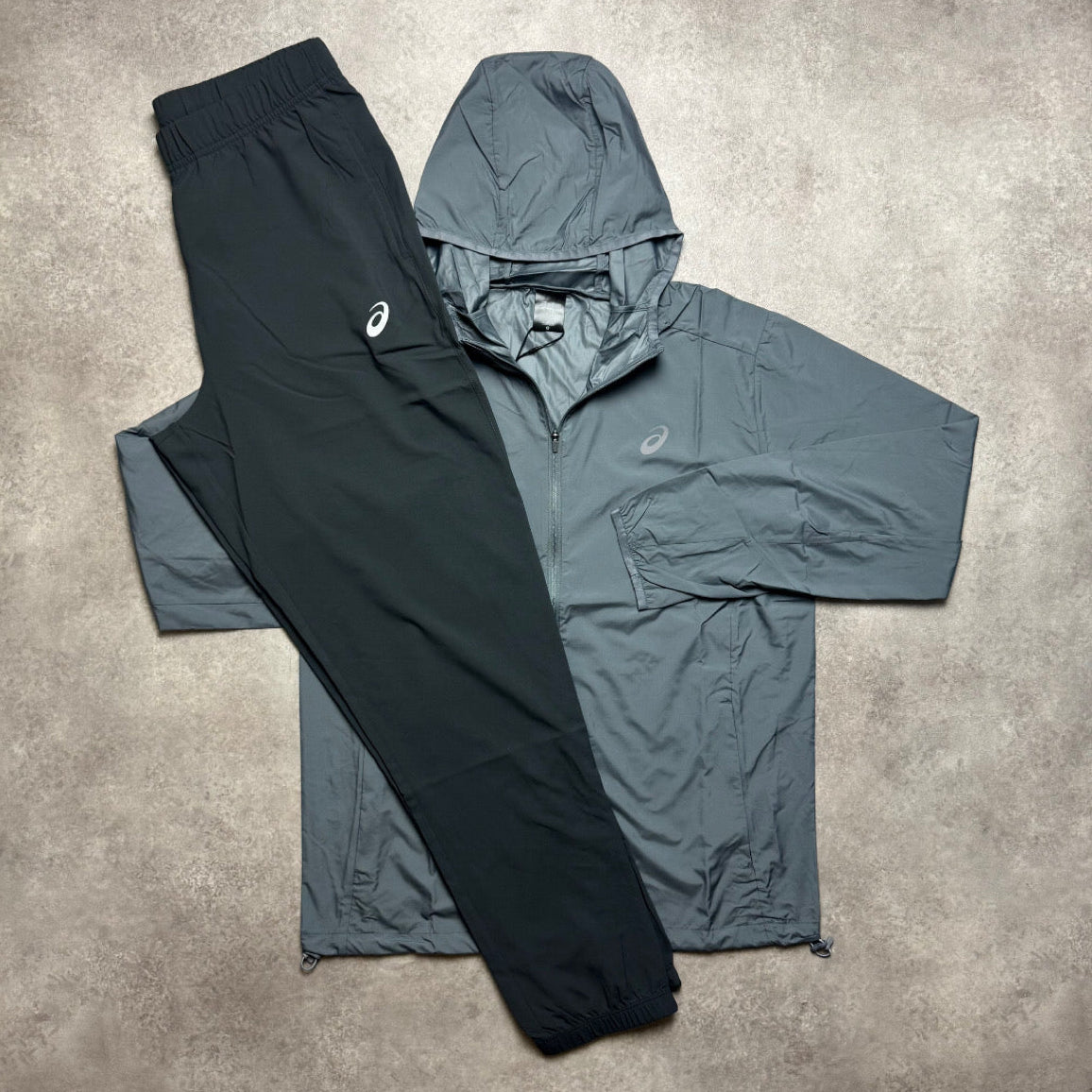 ASICS CORE TRACKSUIT - GREY