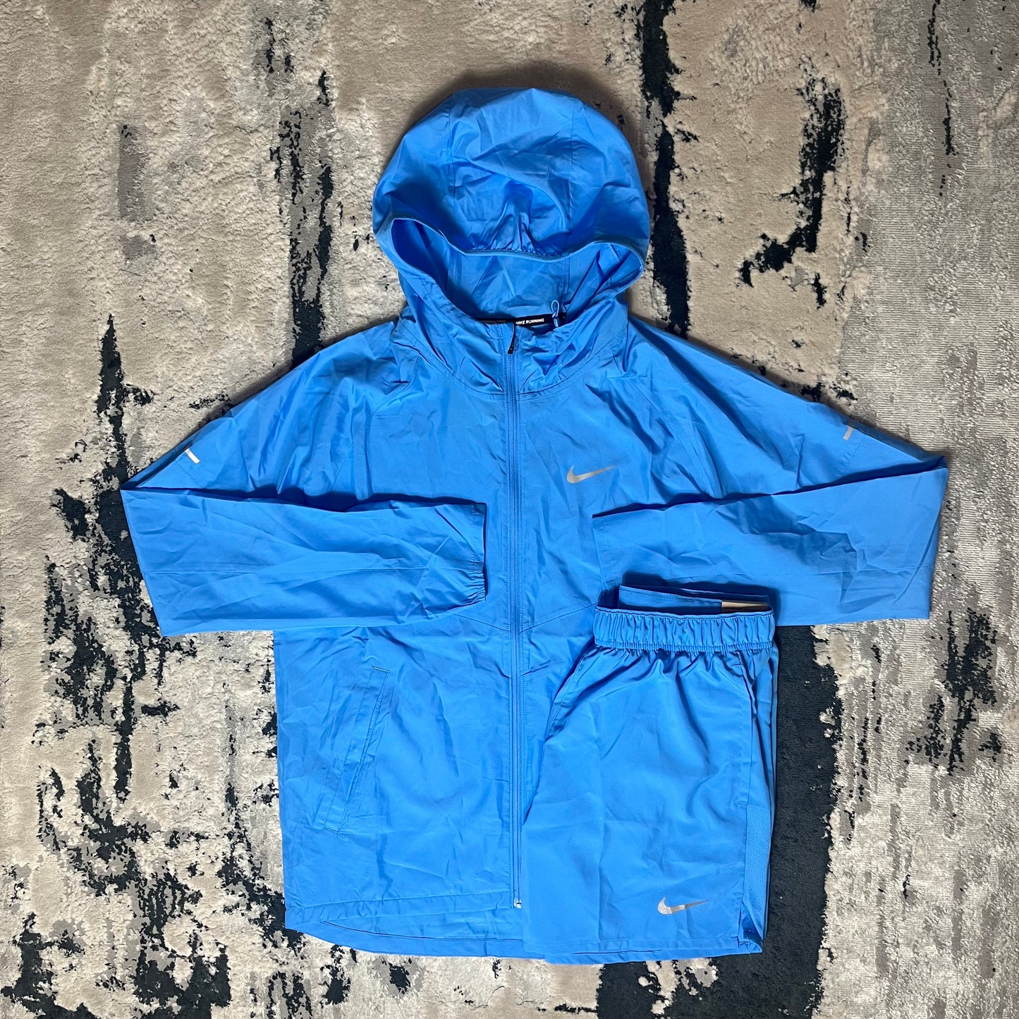 NIKE REPEL MILER WINDBREAKER SHORT SET - SKY BLUE