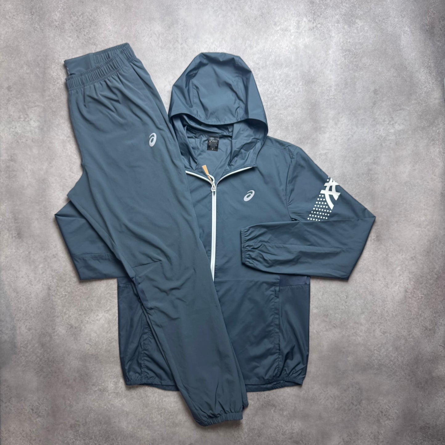 ASICS CORE ICON TRACKSUIT -GREY