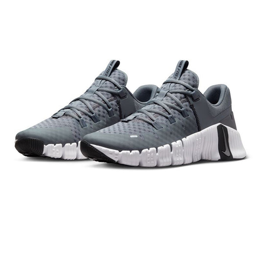 NIKE METACON 5 TRAINERS - GREY