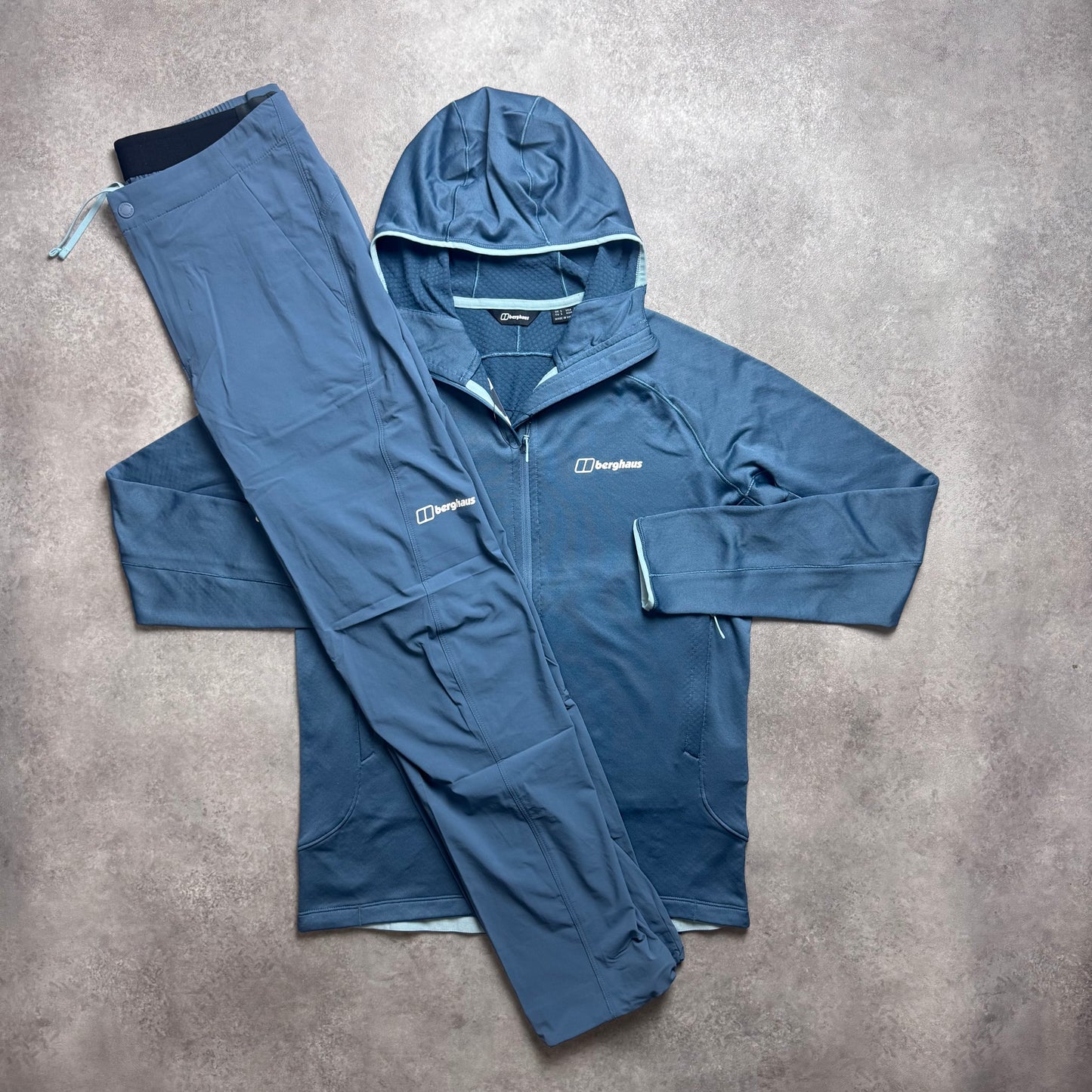 BERGHAUS CALDBECK TRACKSUIT - BLUE