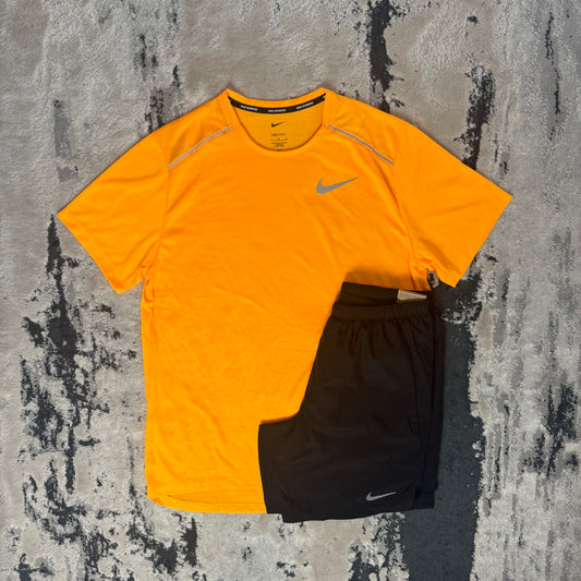 MENS NIKE DRI FIT MILER 1.0 T SHIRT & SHORT SET - ORANGE