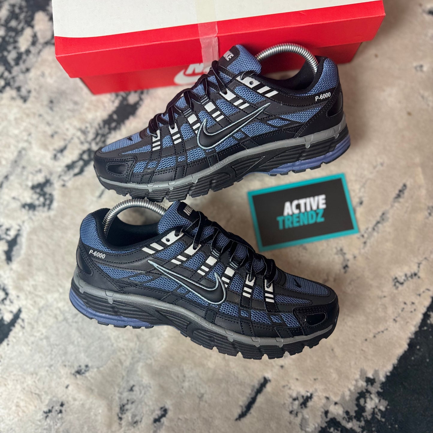NIKE P-6000 - NAVY / BLACK