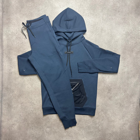 ON RUNNING TECH TRACKSUIT - NAVY