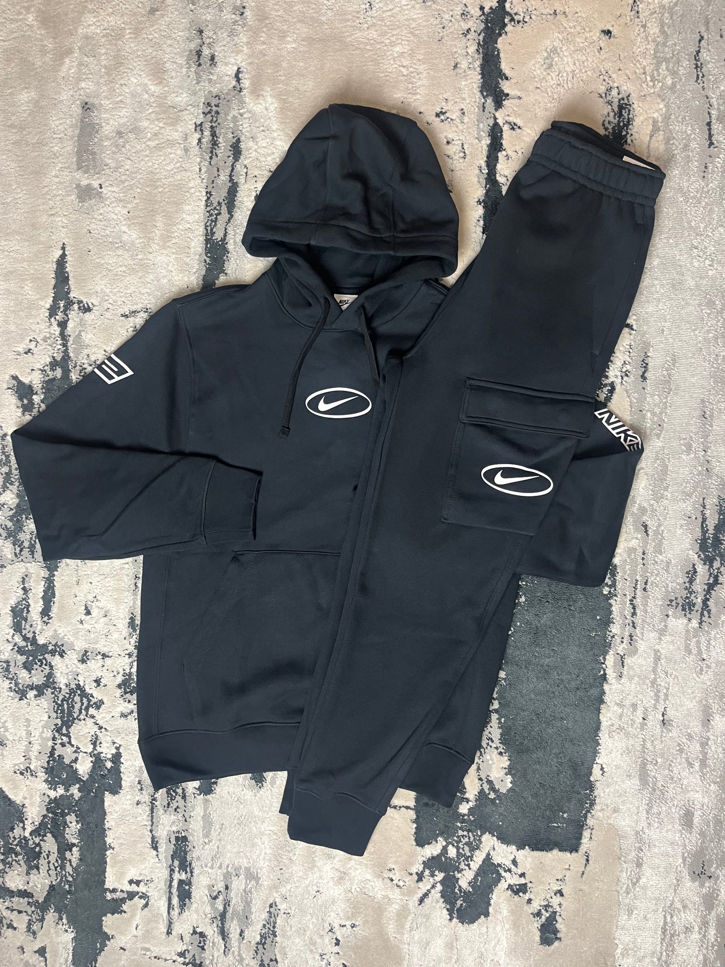 NIKE SPORTSWEAR FLEECE TRACKSUIT - BLACK