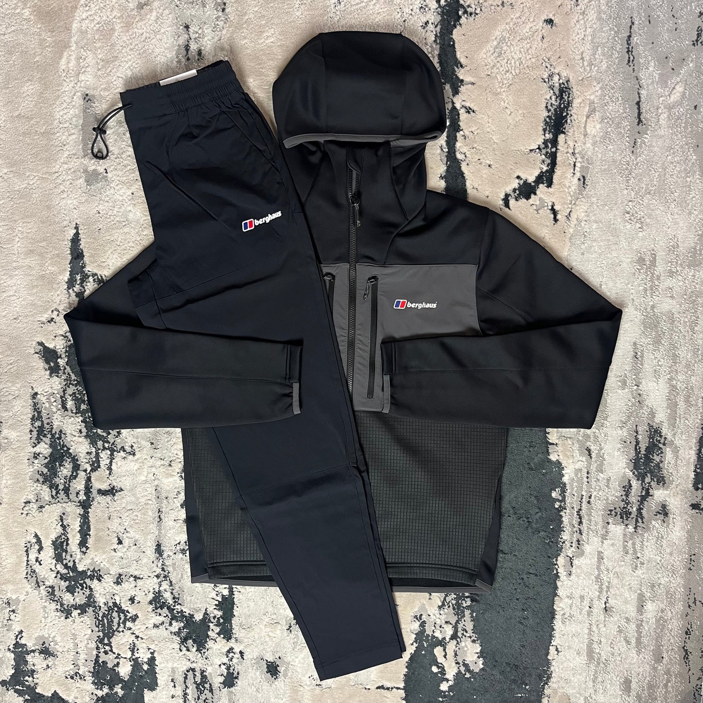 BERGHAUS SIDLEY TRACKSUIT - BLACK