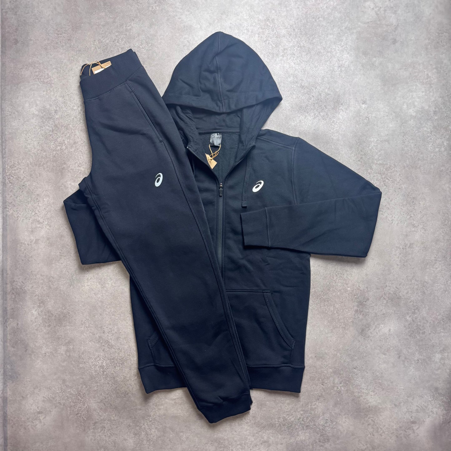 ASICS CORE TRACKSUIT - BLACK