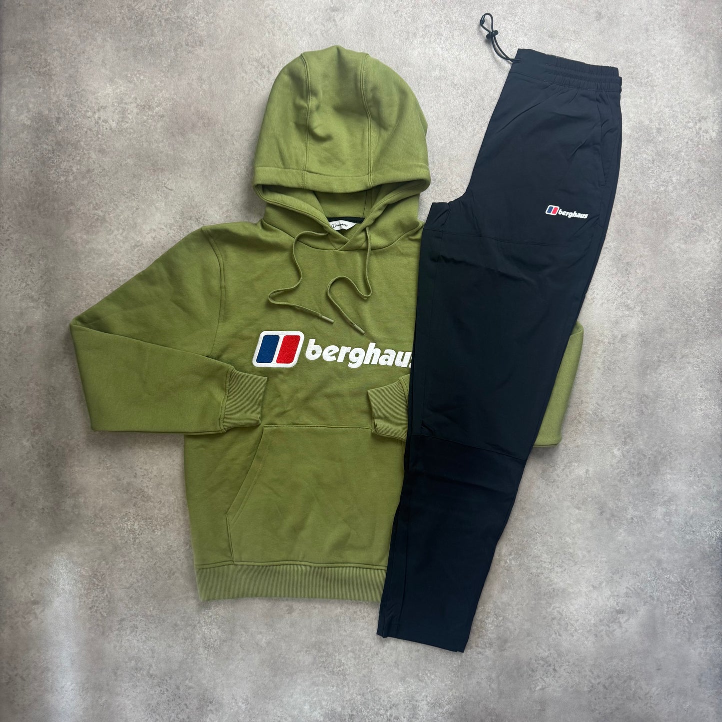 BERGHAUS HOODED CARGO TRACKSUIT - KHAKI / BLACK