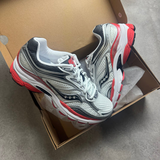 Saucony ProGrid Omni 9 OG - WHITE / RED